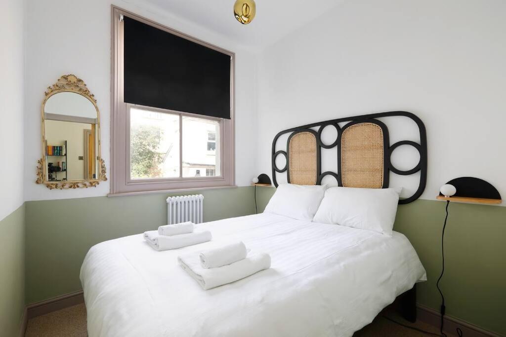 Stunning 2 Bedroom Flat 8Min Walk From The Beach Brighton Exterior foto